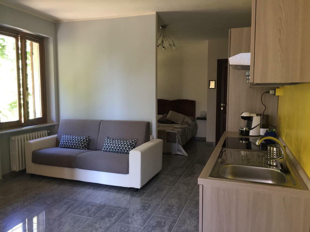 شقة Casa In Langa ألبا المظهر الخارجي الصورة